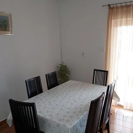 Aurora Apartment